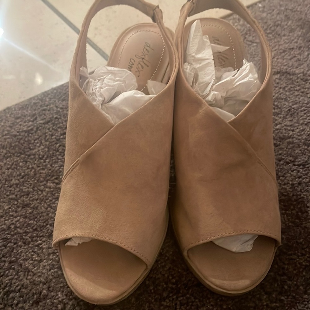 Dexflex Comfort Open Toed Wedges